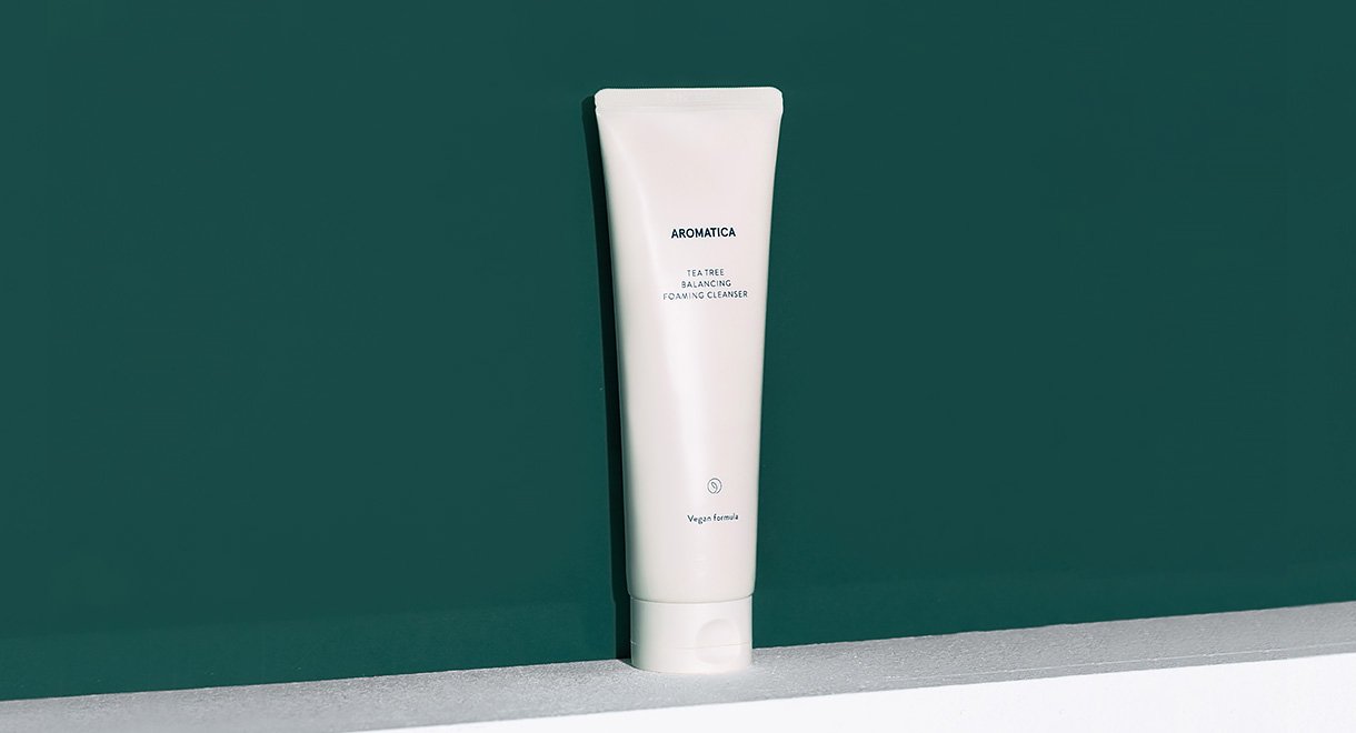 Tea Tree Balancing Foaming Cleanser