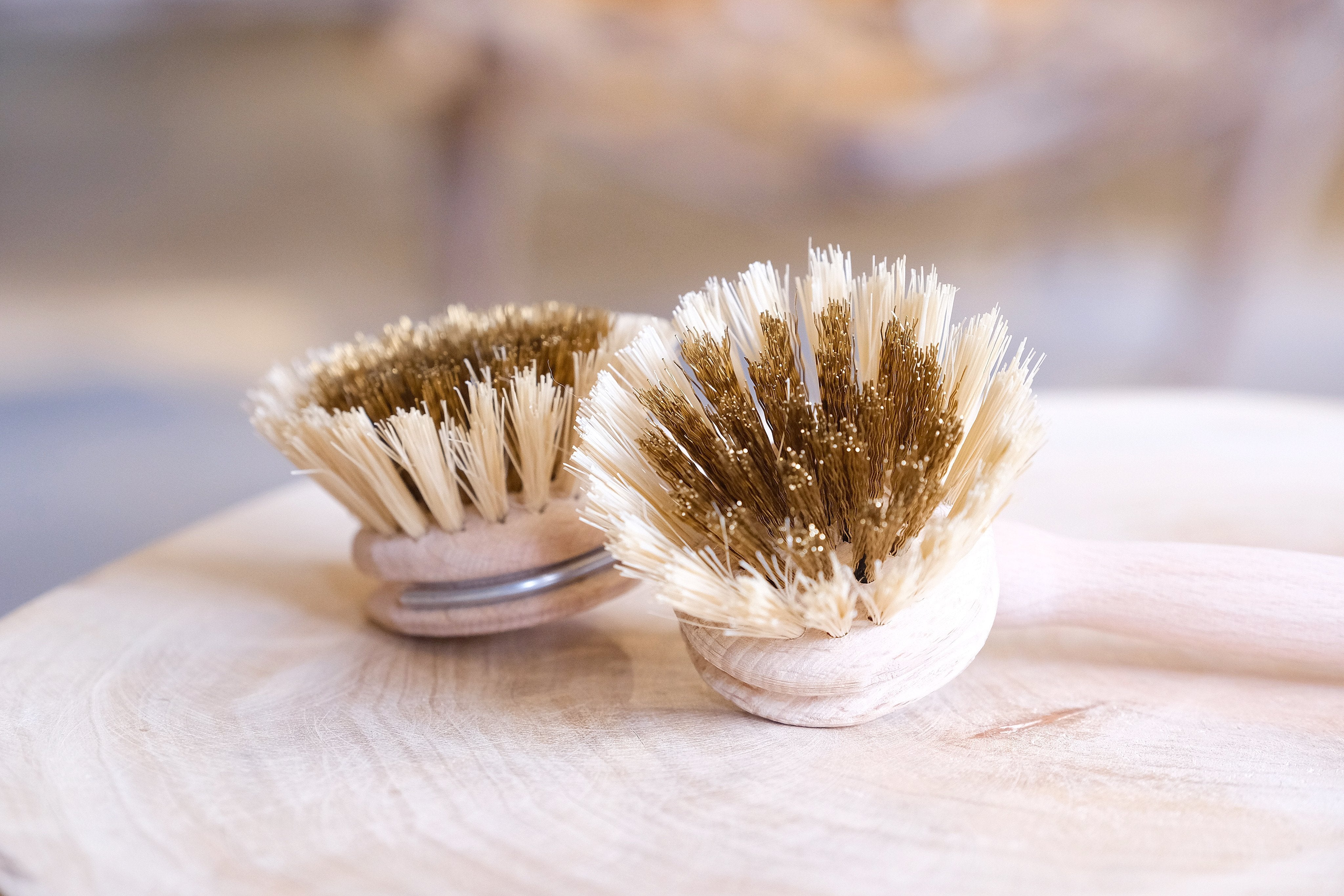 Refillable Brass/Fiber Dish Brush