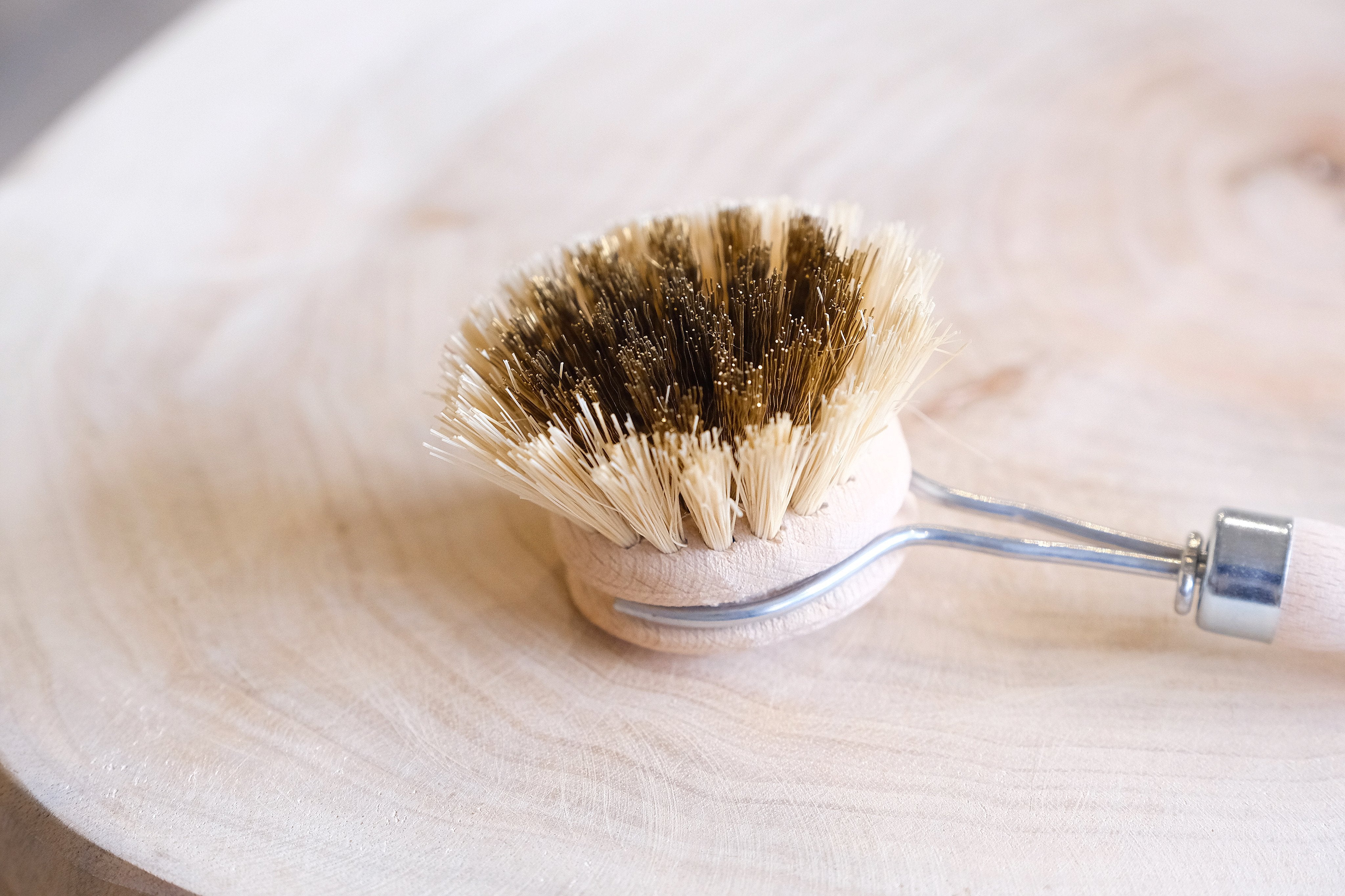 Refillable Brass/Fiber Dish Brush