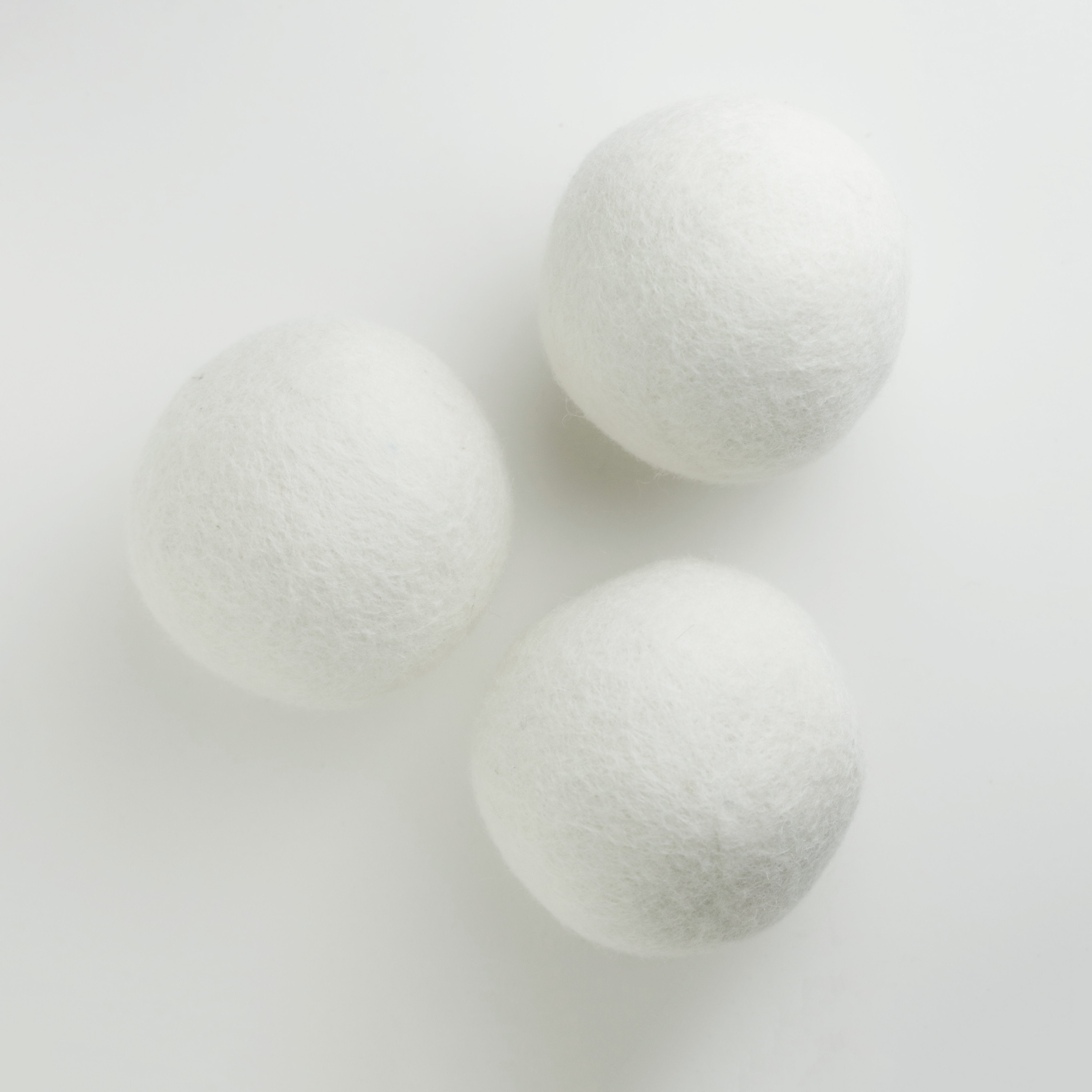 Laundry Wool Felt Dryer Ball - 8cm white